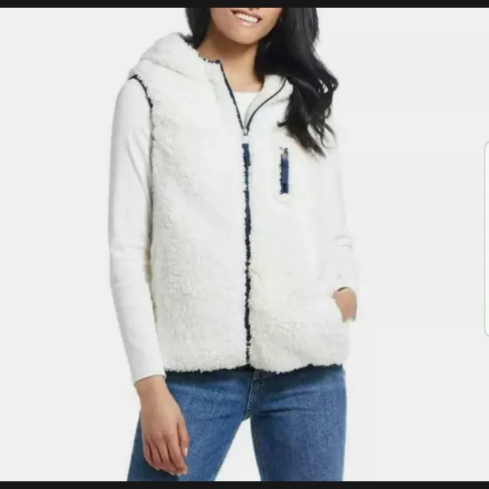 Weatherproof vintage Sherpa vest